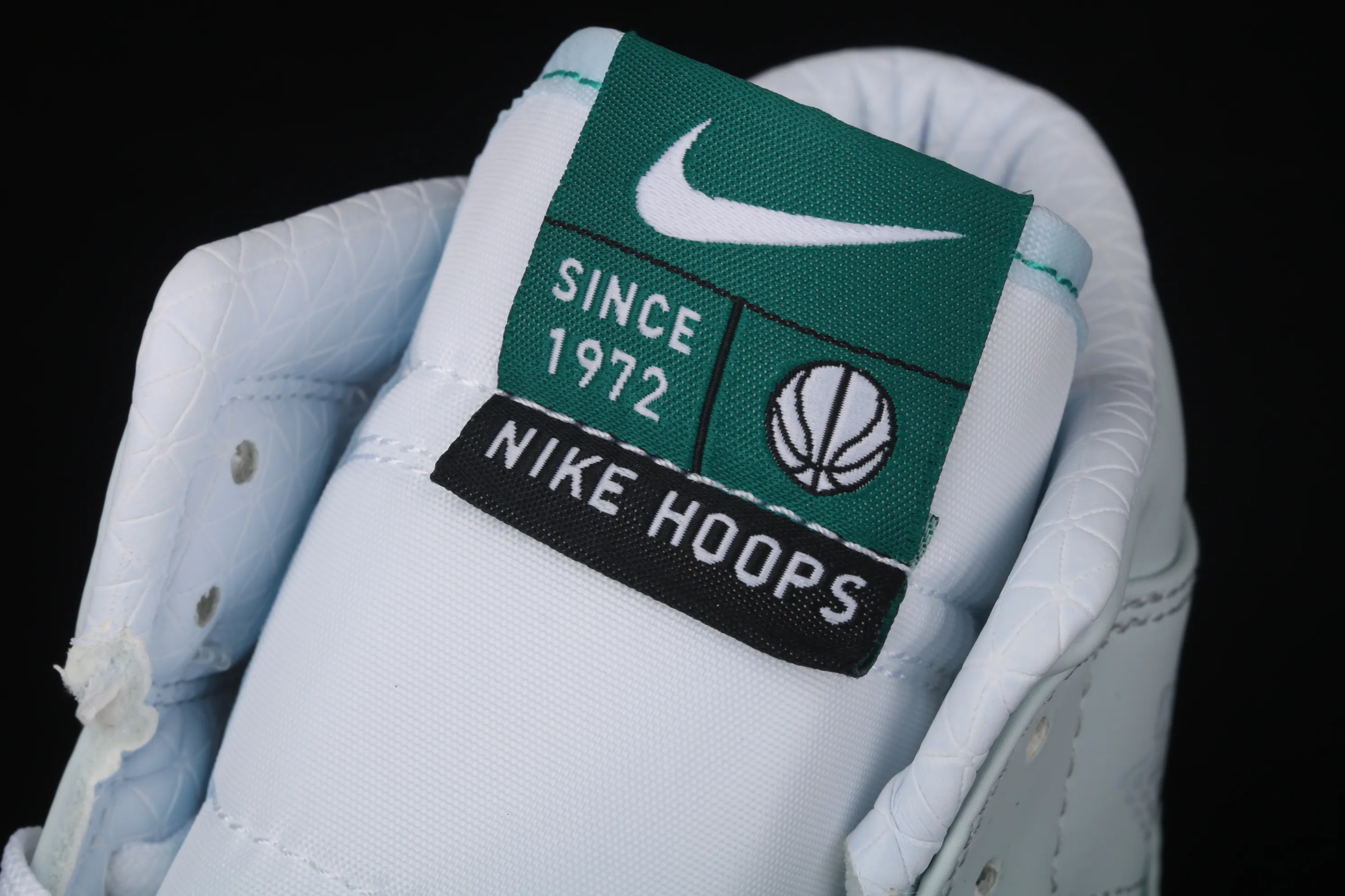 All categories Air Jordan Jordan series basketball shoes Air Jordan 1 High Air Jordan 1 Breathe CenterAJ1 Joe 1 mid-top white green purple mandarin duck CW5853-100